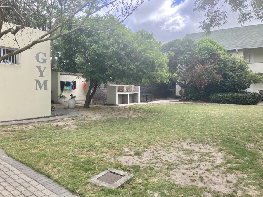 To Let 3 Bedroom Property for Rent in Pinelands Western Cape